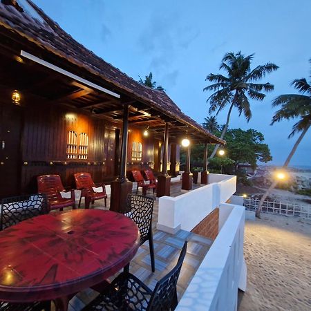 Seabreeze Marari Apartment Alappuzha Ngoại thất bức ảnh